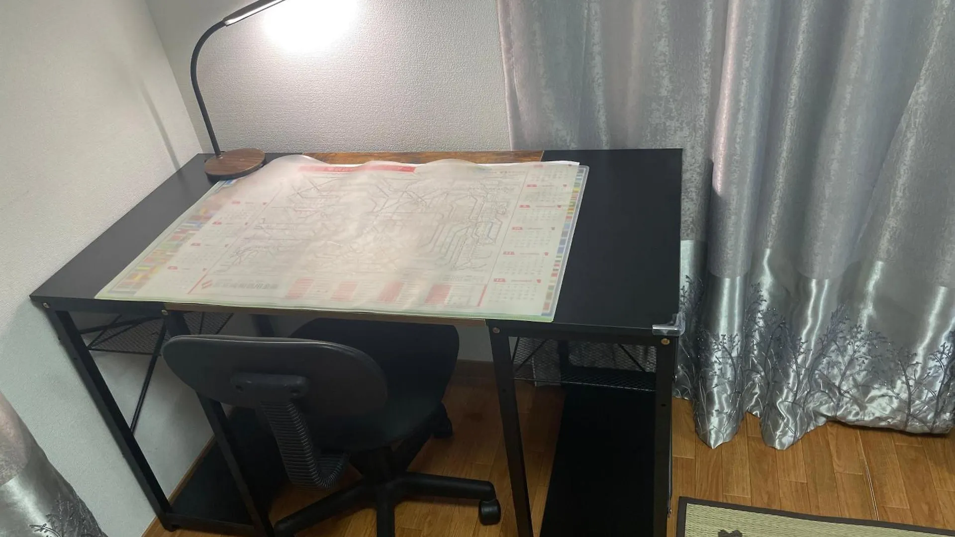Holiday home Tommy'S House 東京都内では貴重な無料駐車場付で大地震でも安心の新しい家